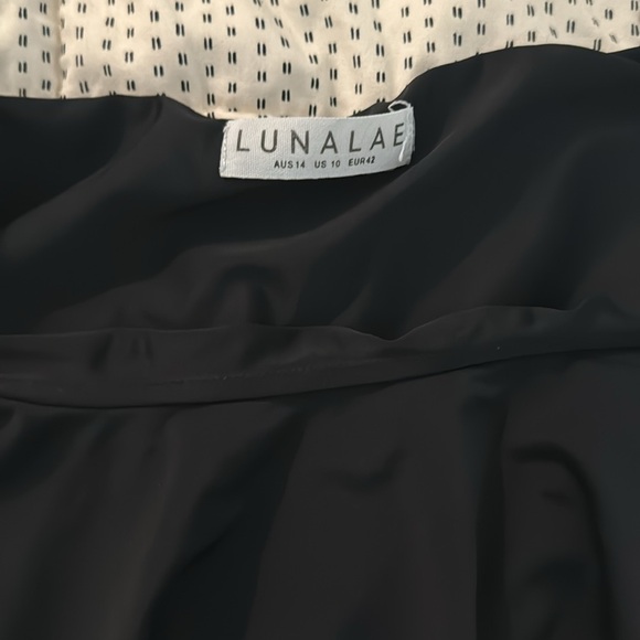 Lunalae FREE FLOW SKORT - HIGH WAIST BOTTOMS BLACK - Picture 6 of 6